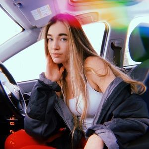 Meet your Posher, Tera